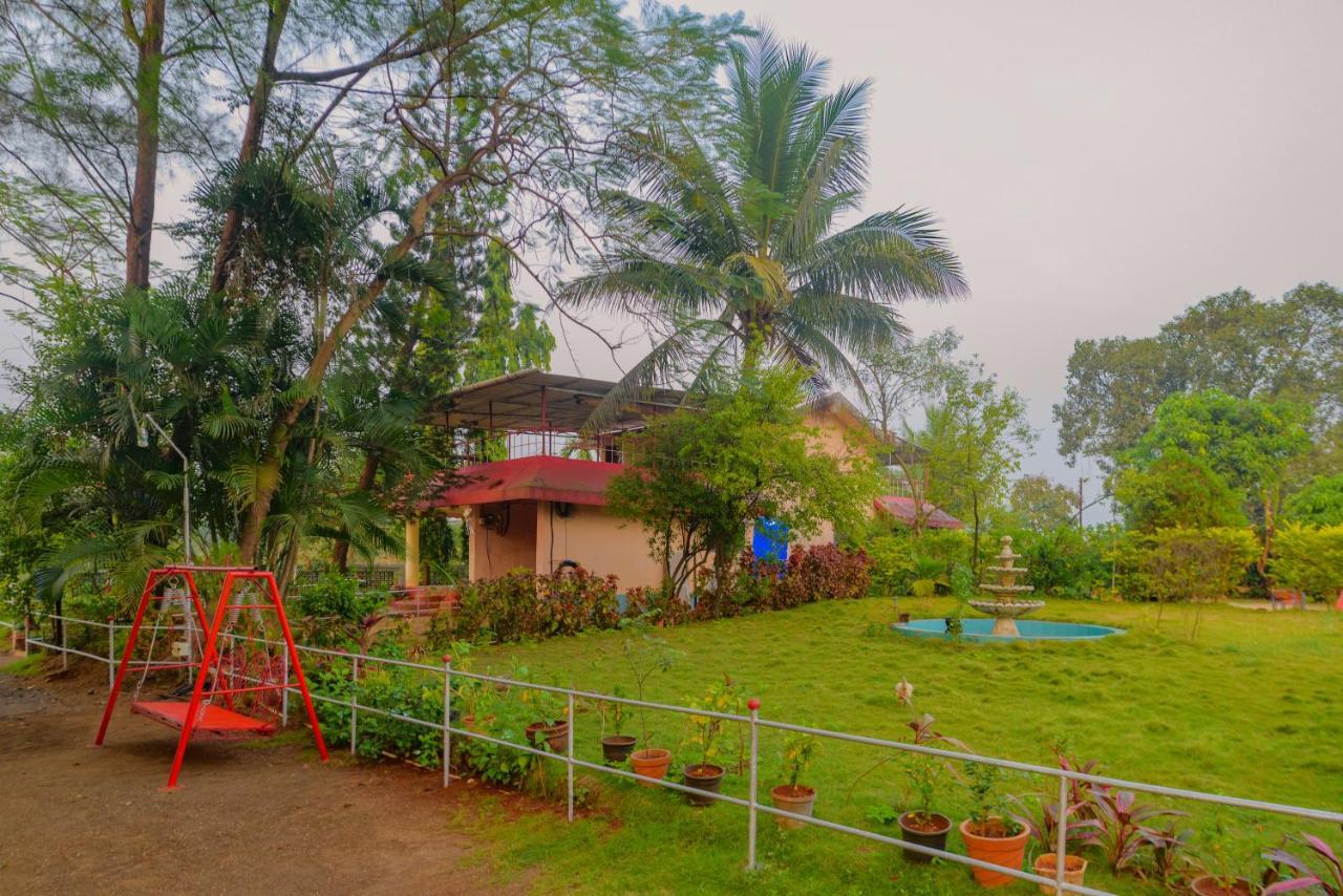 Prajakta Rest House Alībāg Exterior photo